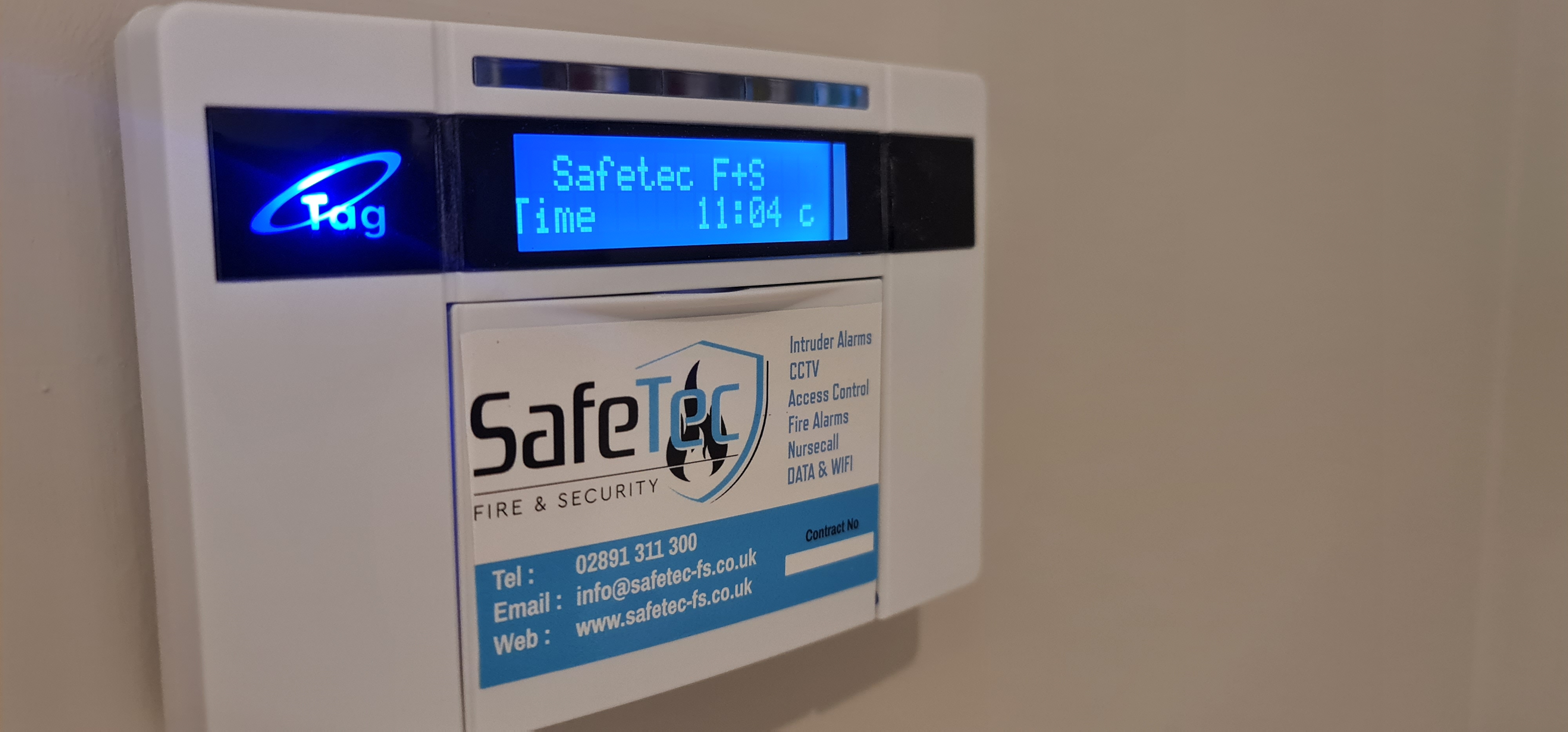 Alarm keypad displaying 'Safetec F+S'